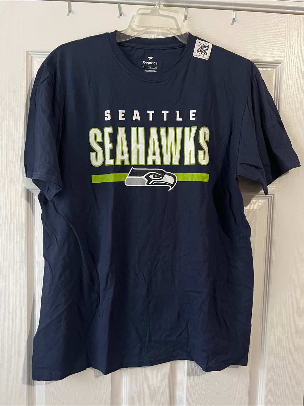 NWOT Fanatics Navy Seattle Seahawks Tee with Lime Accent